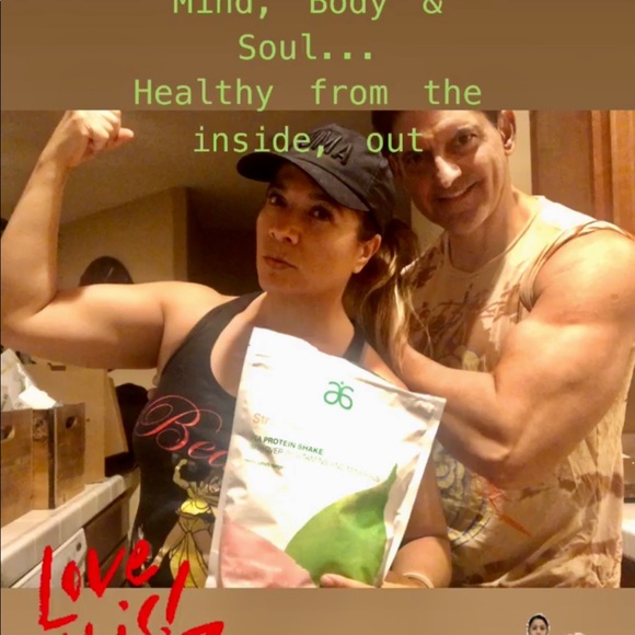 Meet your Posher, Evelyn - Picture 16 of 16